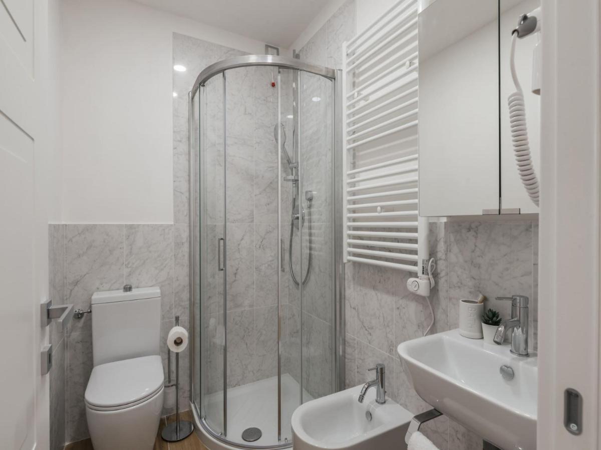 The Best Rent - Modern Three-Bedroom Apartment A Few Steps From The Colosseum Eksteriør bilde